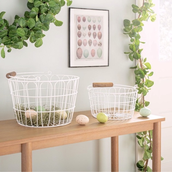 Large White Metal/Wood handle Hearth & Hand basket - Picture 2 of 10